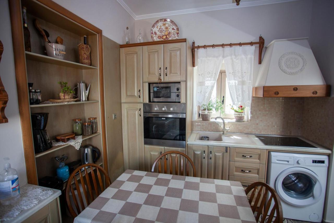 Vicky'S House Apartment Кефалос Екстериор снимка