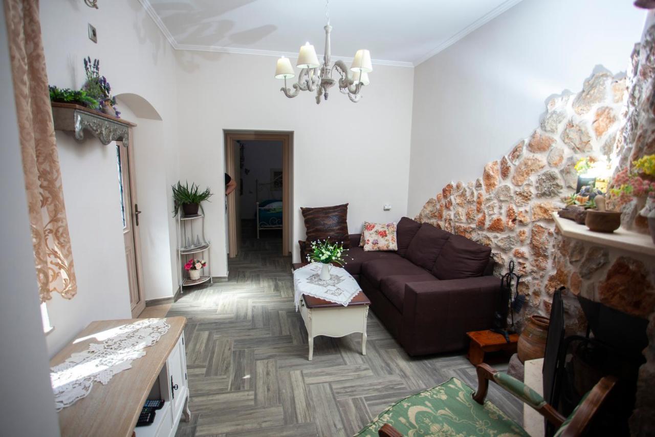 Vicky'S House Apartment Кефалос Екстериор снимка